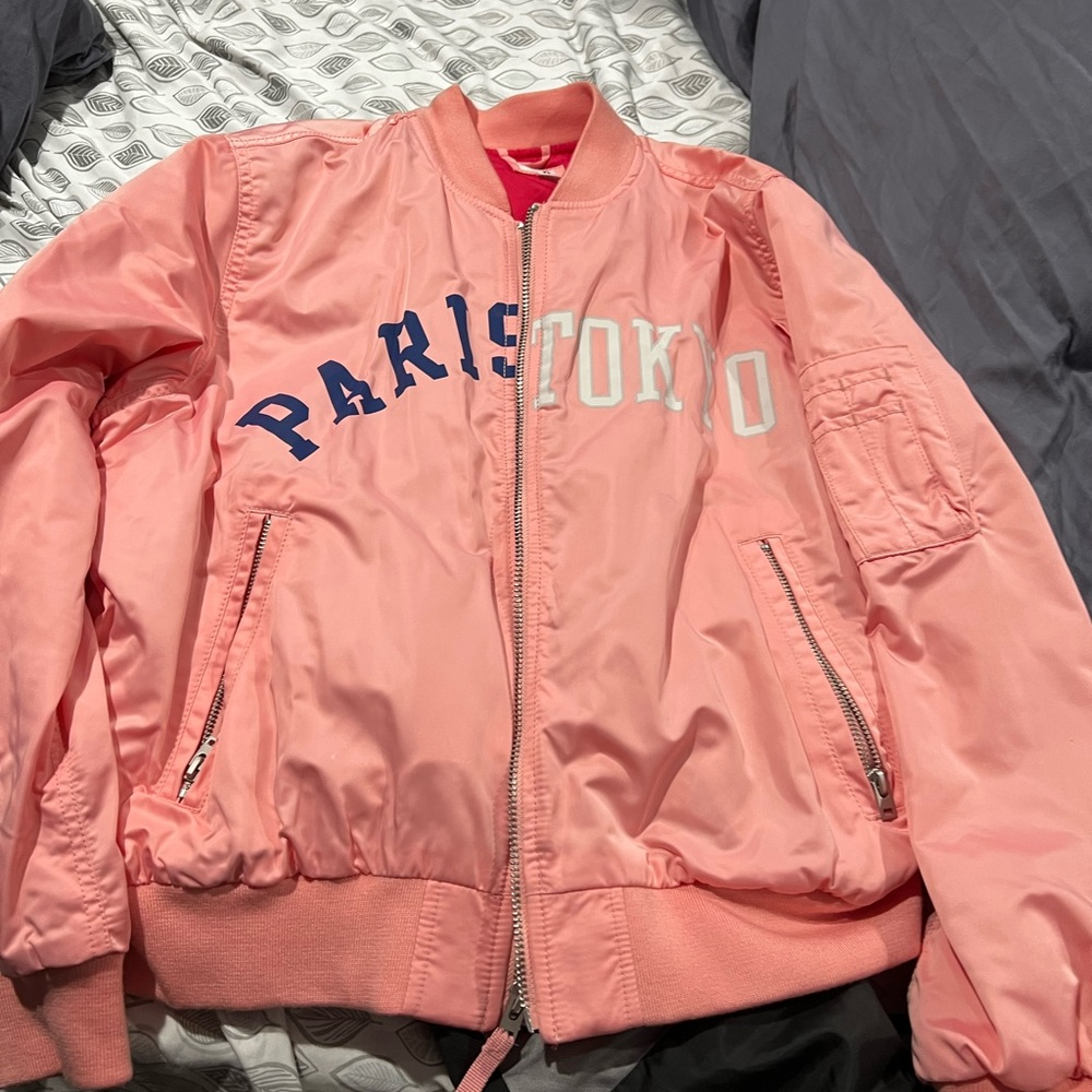 GAP Bomber Paris Tokyo jacket